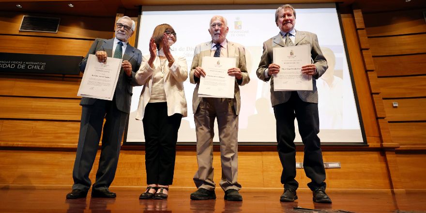 U. de Chile distingue a Reynaldo Charrier, Francisco Hervé y Miguel Ángel Parada como Profesores Eméritos